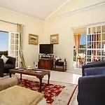 Juniper Fenced Pool Spacious House Villa
