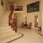 Villa Juniper Fenced Pool Spacious House Albufeira