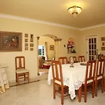 Juniper Fenced Pool Spacious House Villa Albufeira