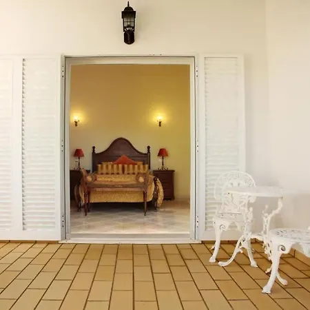 Juniper Fenced Pool Spacious House Villa Albufeira