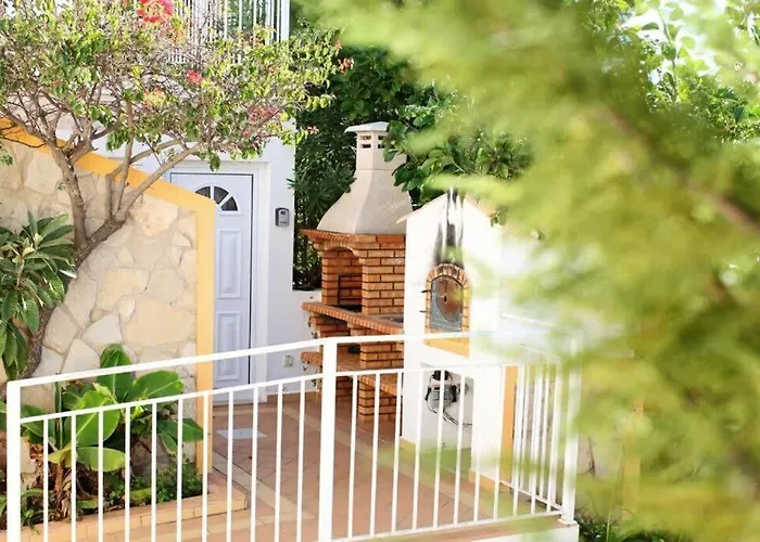Juniper Fenced Pool Spacious House Casa de Férias Albufeira
