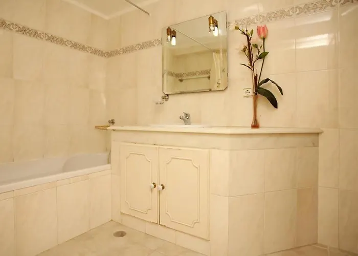 Casa de Férias Juniper Fenced Pool Spacious House *