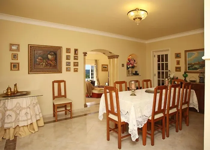 Juniper Fenced Pool Spacious House Casa de Férias Albufeira