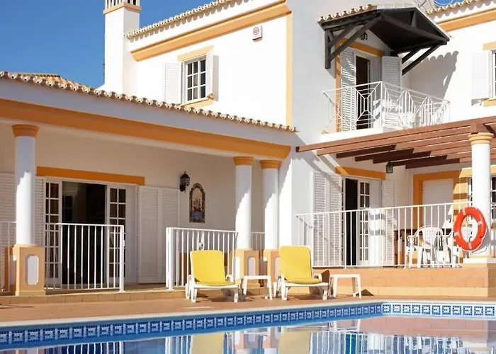 Semesterbostad Juniper Fenced Pool Spacious House Albufeira