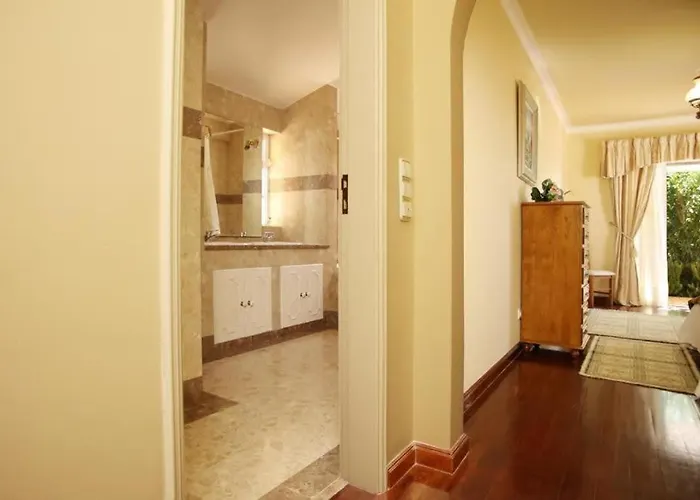 Juniper Fenced Pool Spacious House * Albufeira